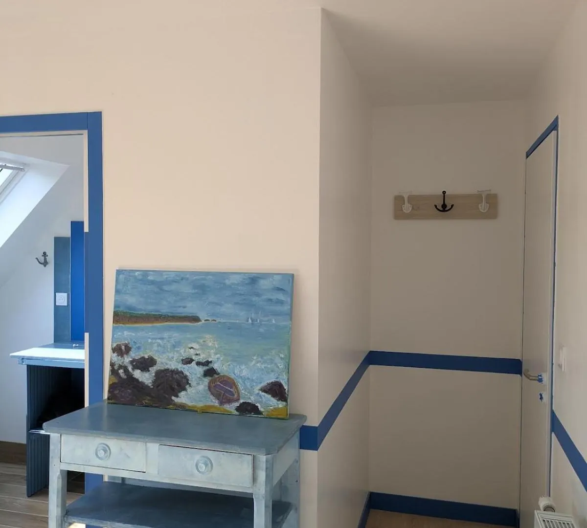 Beach At 300 M, Swimming Pool 29 Celsuis, 5 Bedrooms, 4 Bathrooms, Quiet Bénodet